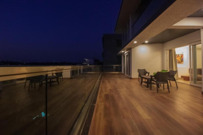 Kuber Mandovi Bay Hotell GOA Exteriör bild